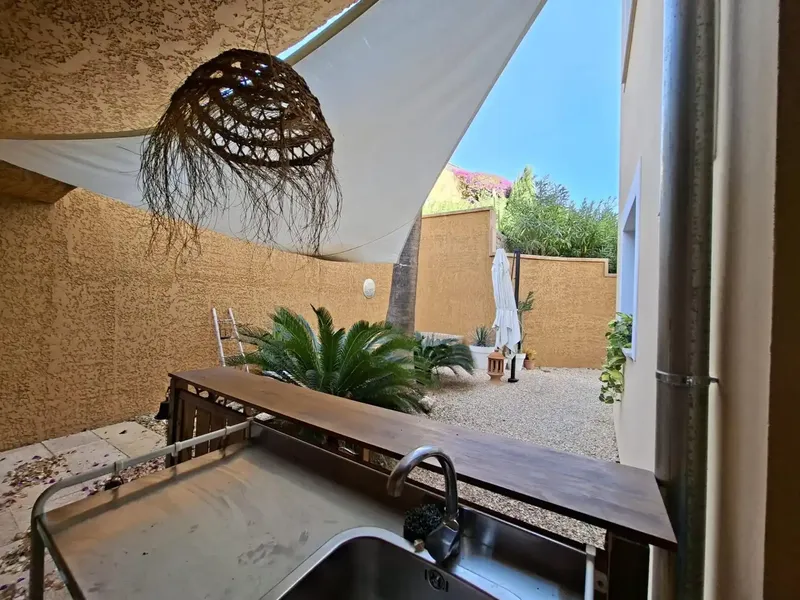 Located in one of the most prestigious residential complexes in southwest Mallorca, in the coveted area of Camp de Mar, this is offered — photo 4