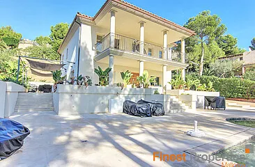 Single-family villa in Costa de la Calma for sale — photo 1
