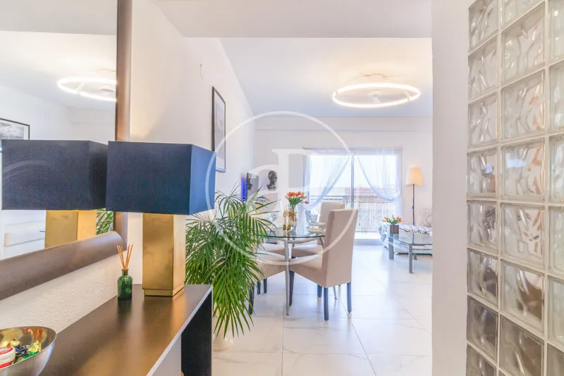 Flat for rent with Terrace in Ciutat Jardí (Valencia) — photo 3