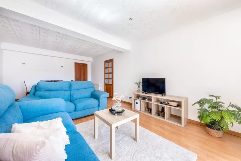 Renovated flat with terrace in Manacor — photo 2