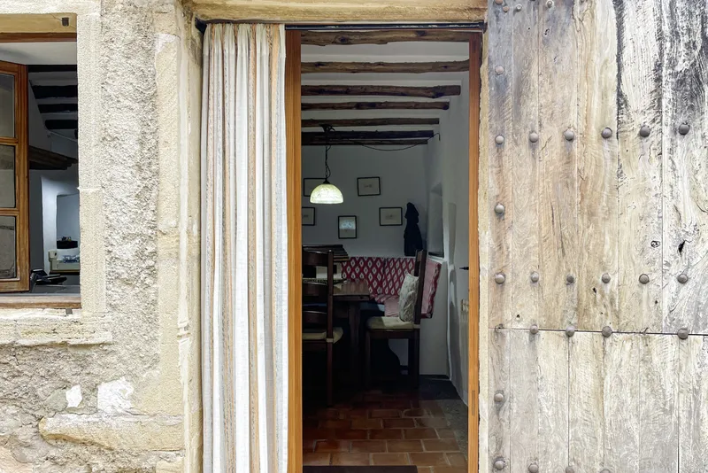 Authentic Mallorcan finca with 2 bedrooms, terraces and a large plot — photo 10