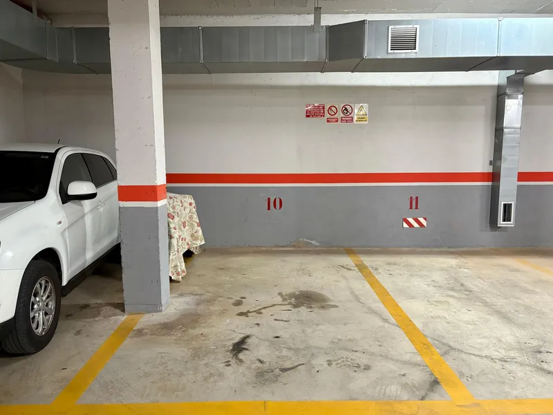 Parking space for rent — photo 1