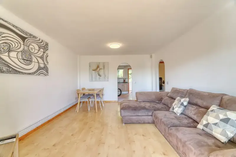 Con una ubicación ideal en la codiciada zona de Portals Nous, este apartamento, perfectamente situado, se encuentra a un corto paseo del ani — photo 7