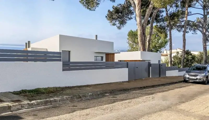 Located in one of the quietest residential areas of the municipality of Alcudia, Alcanada, we find this fantastic single-family villa — photo 6
