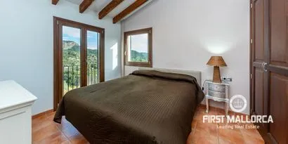 Real estate picture 0 Ref. No. 77607 — photo 8