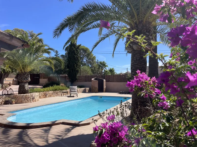 Charming finca with guest house and pool in Llucmajor — photo 6