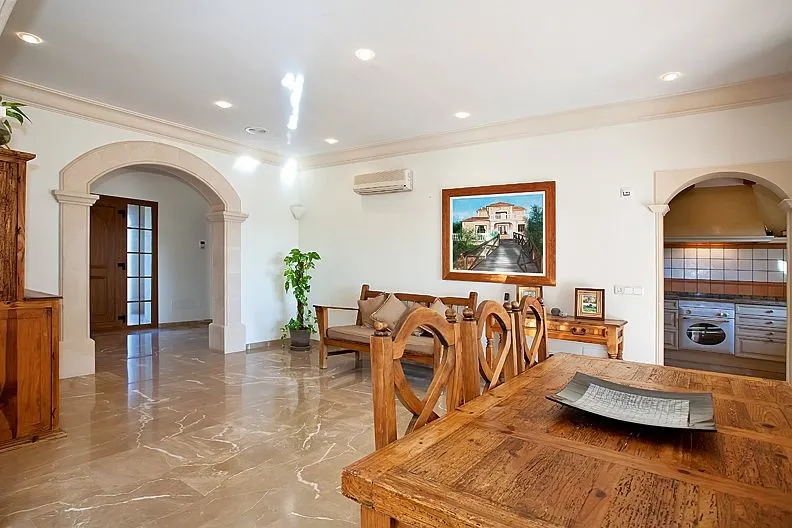 Country house dream with vacation rental license in Llucmajor - Marcel Remus Real Estate — photo 12