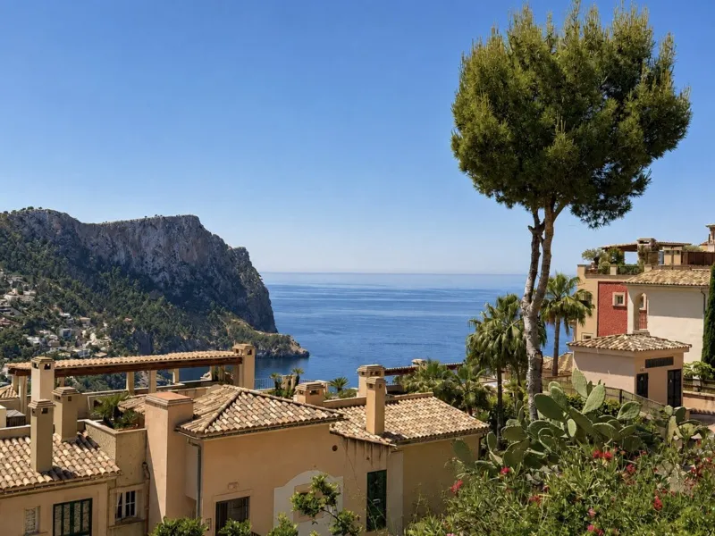 Exclusive apartment in Cala Llamp with stunning terrace and sea view - Port d'Andratx - 2 bedrooms, 100 m² — photo 2