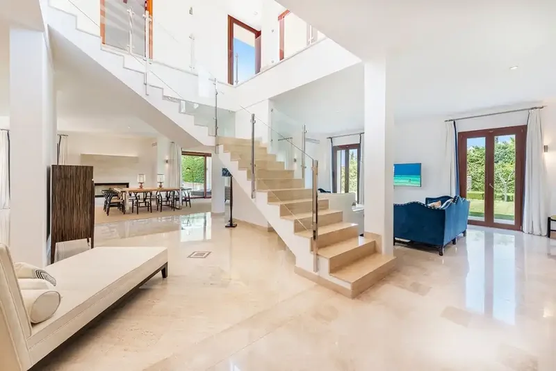 Just 5 minutes from the beach in an exclusive area of Canyamel in northeast Mallorca, in a picturesque location next to the golf course — photo 10
