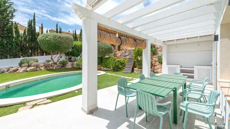 Charming villa in Santa Ponca with large garden and privacy — photo 2