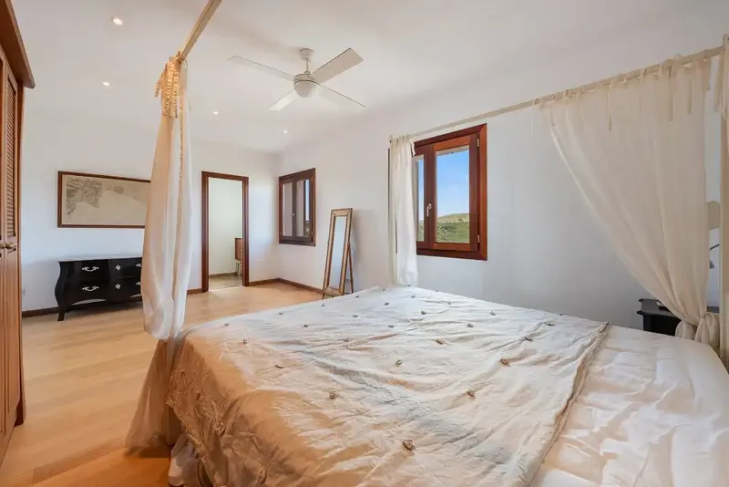 This beautiful stone finca for sale near Cala Murada, built in 2014 on 26,258 m² of land with sea views — photo 12