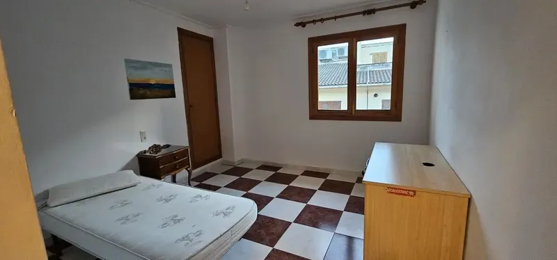 Ático Luminoso con Terraza Exclusiva - ¡Tu Espacio Perfecto te Espera! — photo 10