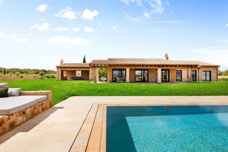 Single-level newly built finca with panoramic views near Santanyí — photo 2