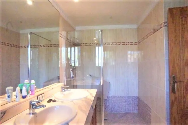 Large villa in Santa Ponsa for sale in Santa Ponsa — photo 7