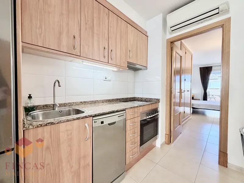 1-bedroom apartment with terrace for rent in Palma (S’Escorxador – Plaza Abu Yahya) – NOT AVAILABLE — photo 3