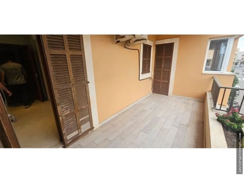 Flat for rent on Calle de Don Joan d'Àustria — photo 12