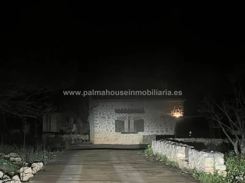 For sale with project for a single-family home, this large estate that Palma House offers you in the very center of the island!! — photo 2