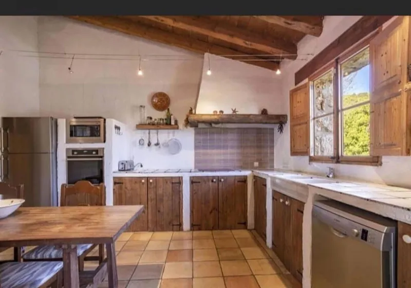 Exclusive stone finca with pool and holiday license in Santa Magdalena - Inca — photo 12