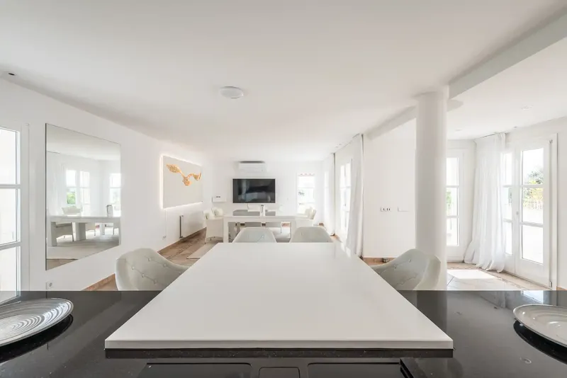 Exceptional estate near Artà with spacious architecture, impressive sea views and high privacy — photo 6