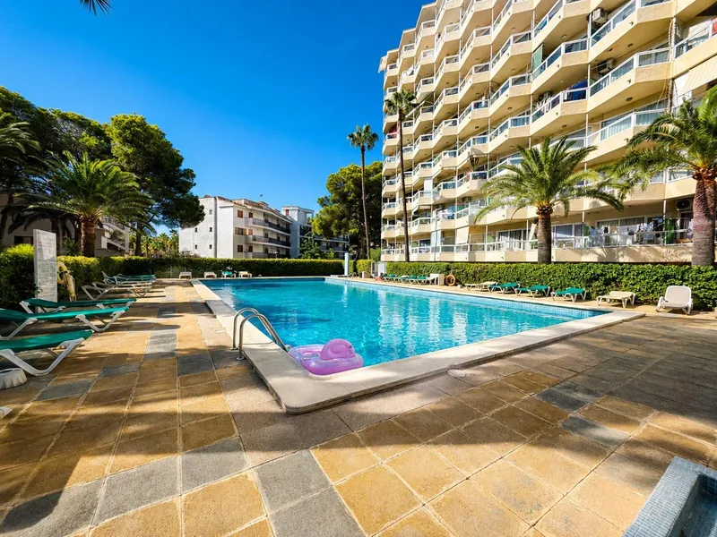 ESTUDIO EN PALMANOVA A 50 METROS DE LA PLAYA CON PISCINA, PARKING Y VISTAS DESPEJADAS — photo 7