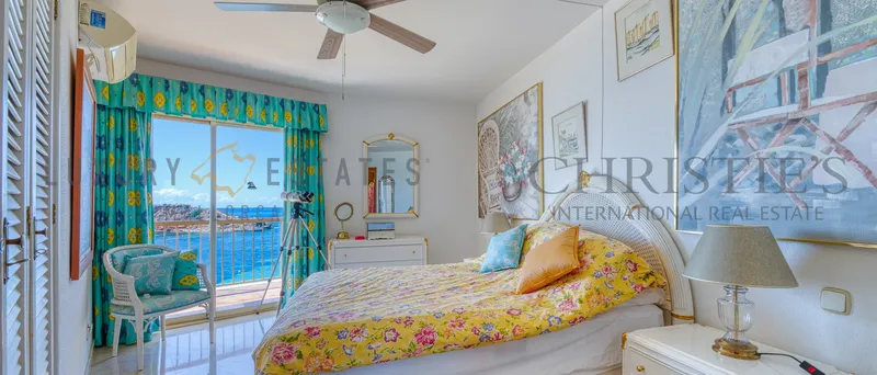 Sea view apartment in Puerto Portals in first sea line with beach access — photo 9