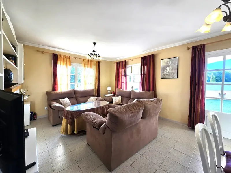 Villa in Sa Coma - with holiday rental license, pool and privileged location — photo 3