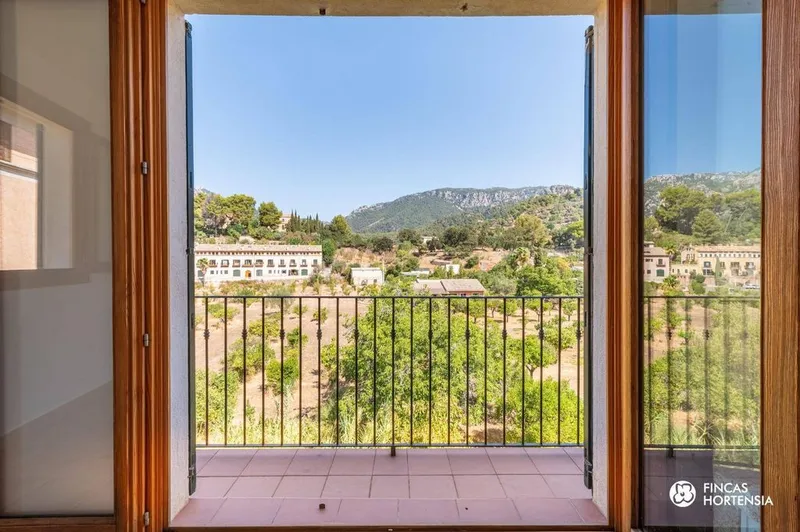 Apartment in Bunyola, Province of Balearic Islands — photo 1