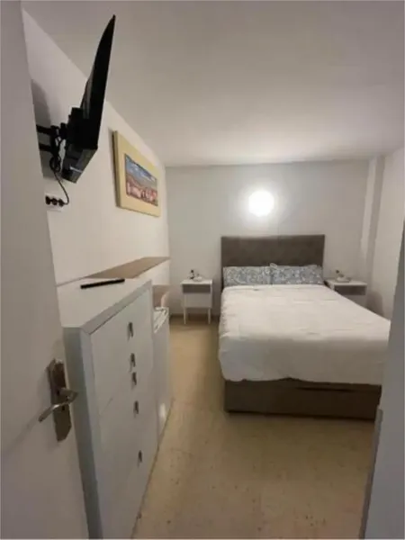 Apartment for sale with 5 bedrooms all year round, the apartment is very nice and modern, more information privately, can be visited — photo 8