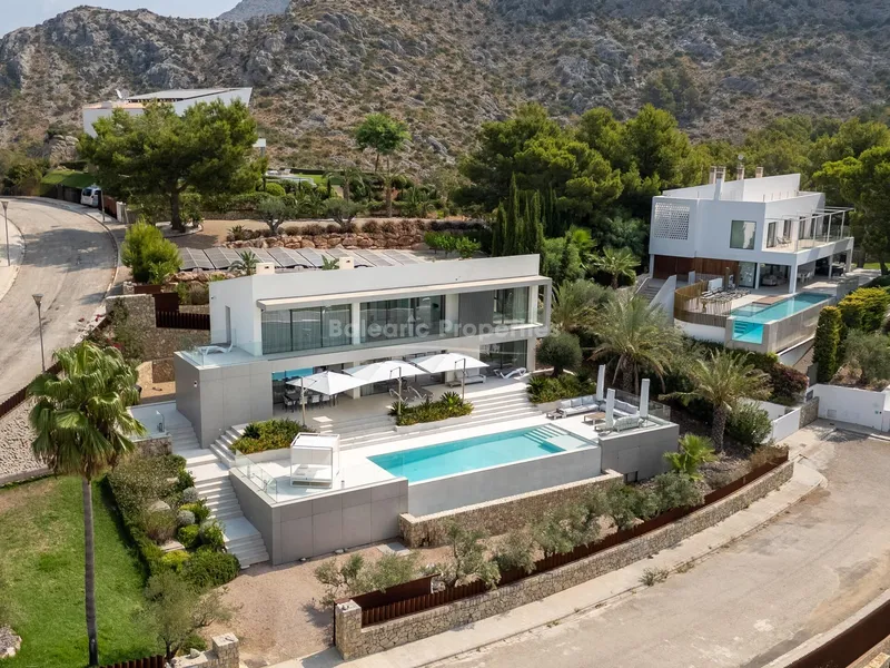 Striking sea view villa for sale in Bon Aire, North Mallorca — photo 2