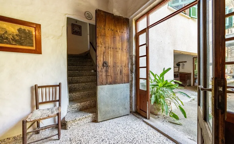 Mallorcan house with garden and great potential in ... — photo 2