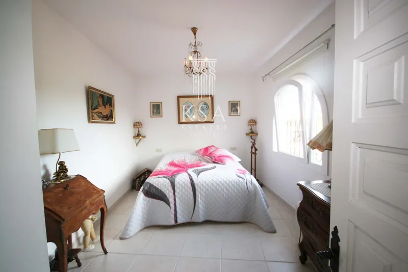 House — photo 11