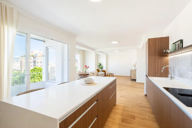 Spectacular new development apartment with unobstructed views on Avenida Gabriel Alomar — photo 2