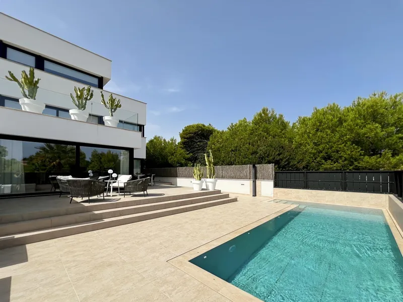 Ground Floor Apartment with Pool in Can Picafort – Ready to Move In! — photo 1