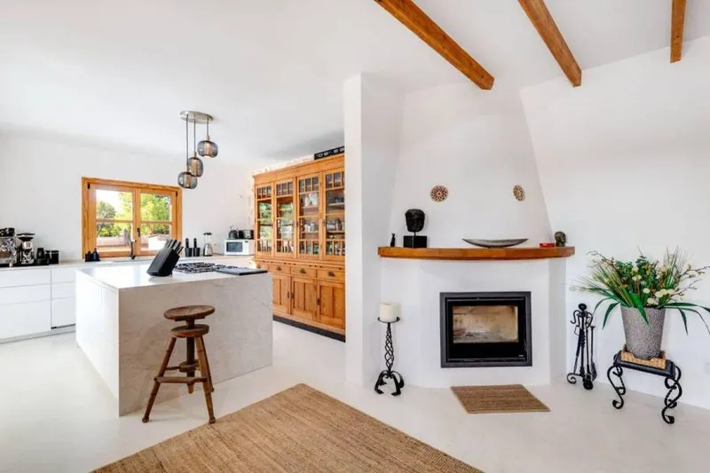 Self-Sufficient Designer Finca with Stylish Guest Accommodation in an Idyllic Setting — photo 4