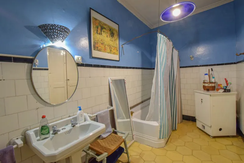 Centrally located town house with patio and terrace in Sóller — photo 11
