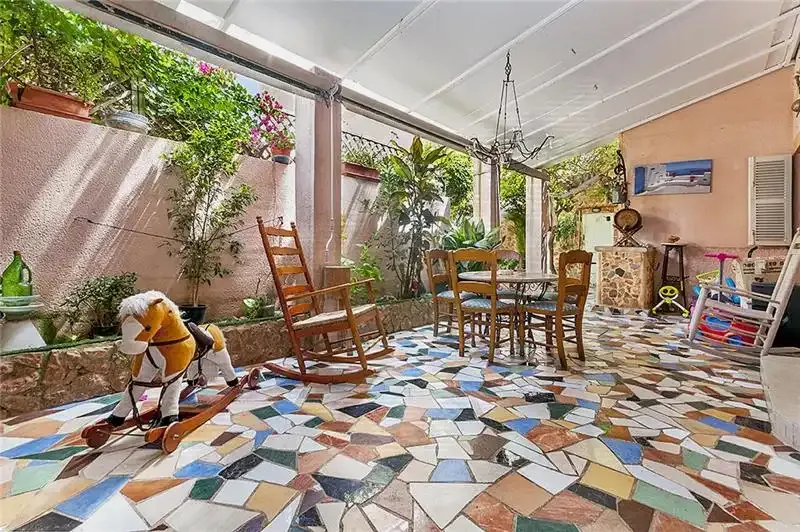 House in El Molinar, very close to the sea, spacious and excellent south orientation — photo 3