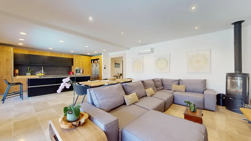 Exclusive property with pool, solar panels and ready to move into in Vilafranca de Bonany — photo 2