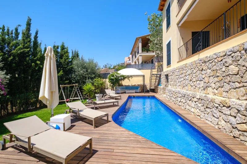 Villa with panoramic views and holiday rental license — photo 3