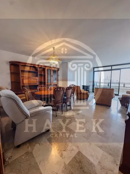 Spacious and Bright 4-Bedroom Apartment in Son Dameto – Palma de Mallorca — photo 3