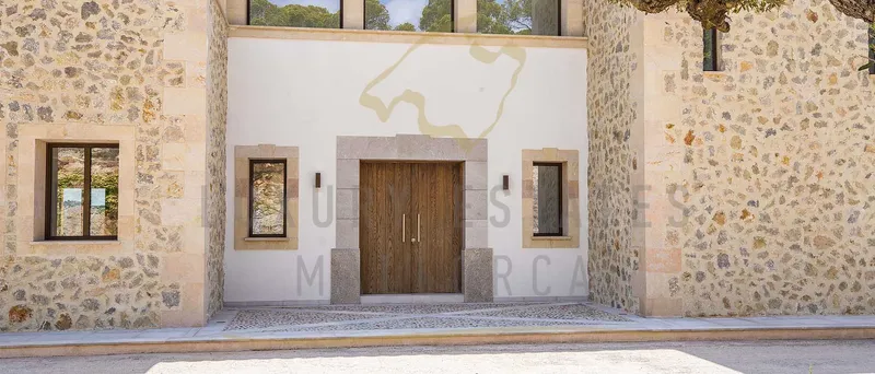 Mediterranean villa in Port Andratx with dream views and absolute privacy — photo 3