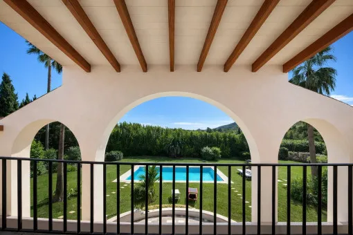 Alcudia, elegant and modern villa with holiday rental license near Alcúdia — photo 3