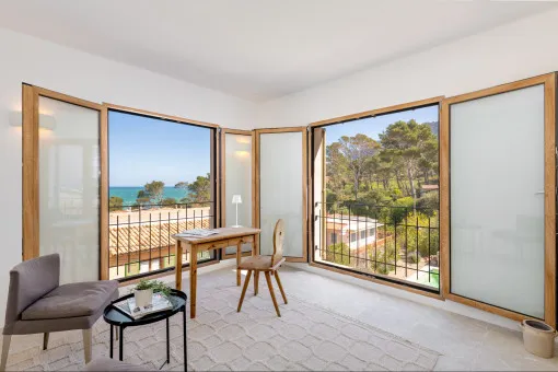Banyalbufar, Exquisite villa with sea views and pool in Port des Canonge, just a few steps from the beach — photo 7