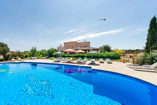 Campos, Majorcan stone-clad finca in Campos with holiday rental license — photo 3
