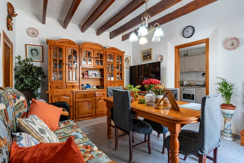 Beautiful Property of Three Houses, Ideal to Renovate — photo 12