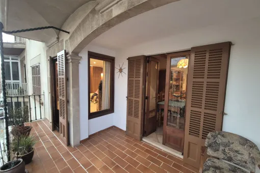 Llucmajor, spacious flat on Llucmajor Square for long-term rental — photo 2