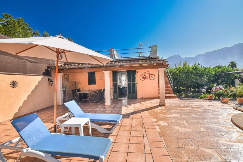 House for sale with vacation license and pool — photo 3