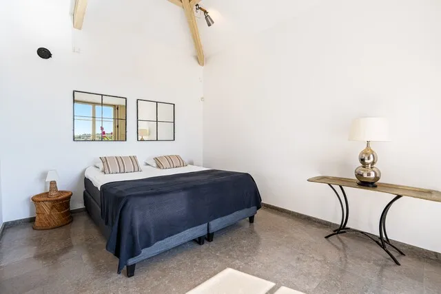 Villa with rental license and tennis court for sale near Ses Salines, Mallorca — photo 12