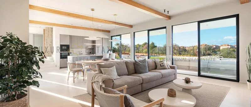 Modern luxury villa in Son Gual featuring sustainable timber construction — photo 6