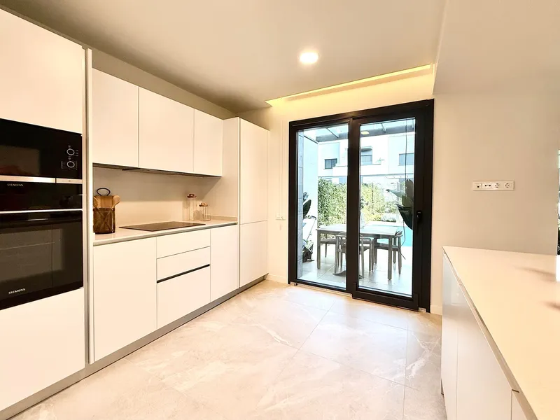 Modern Townhouse for sale in Palma, only 400 m from the Beach — photo 9