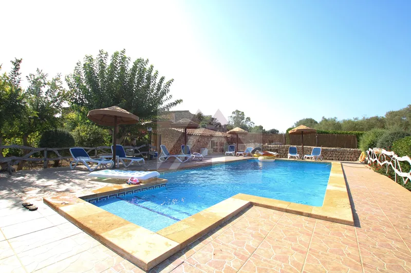 Country house for rent in Felanitx — photo 1
